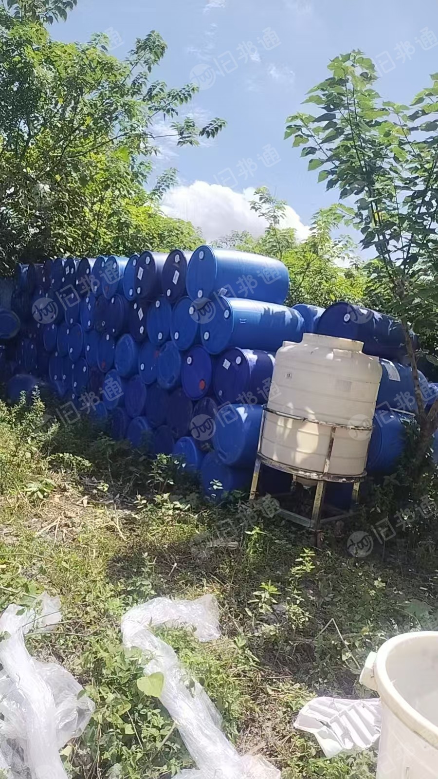 出售二手蓝桶，200L双边有200个，单边300个，也有160L法兰桶500个，长期有货