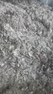 长期大量出售干粉二白吨包破碎料，干粉二白吨包丝