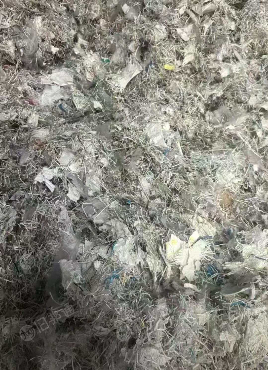 长期大量出售干粉二白吨包破碎料，干粉二白吨包丝