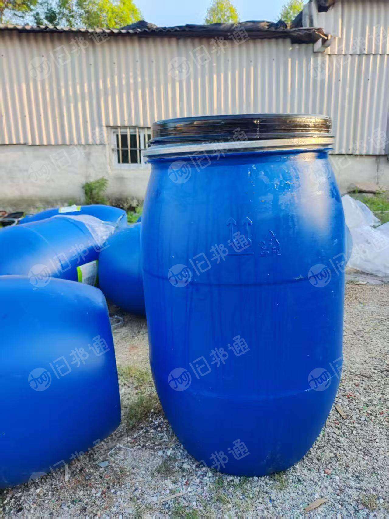 出售125升法兰桶毛料
