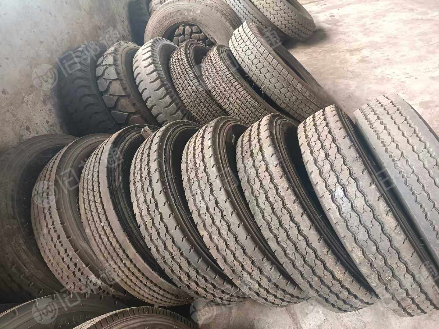长期出售二手轮胎，补洞胎，900R20、1000R20、1100R20