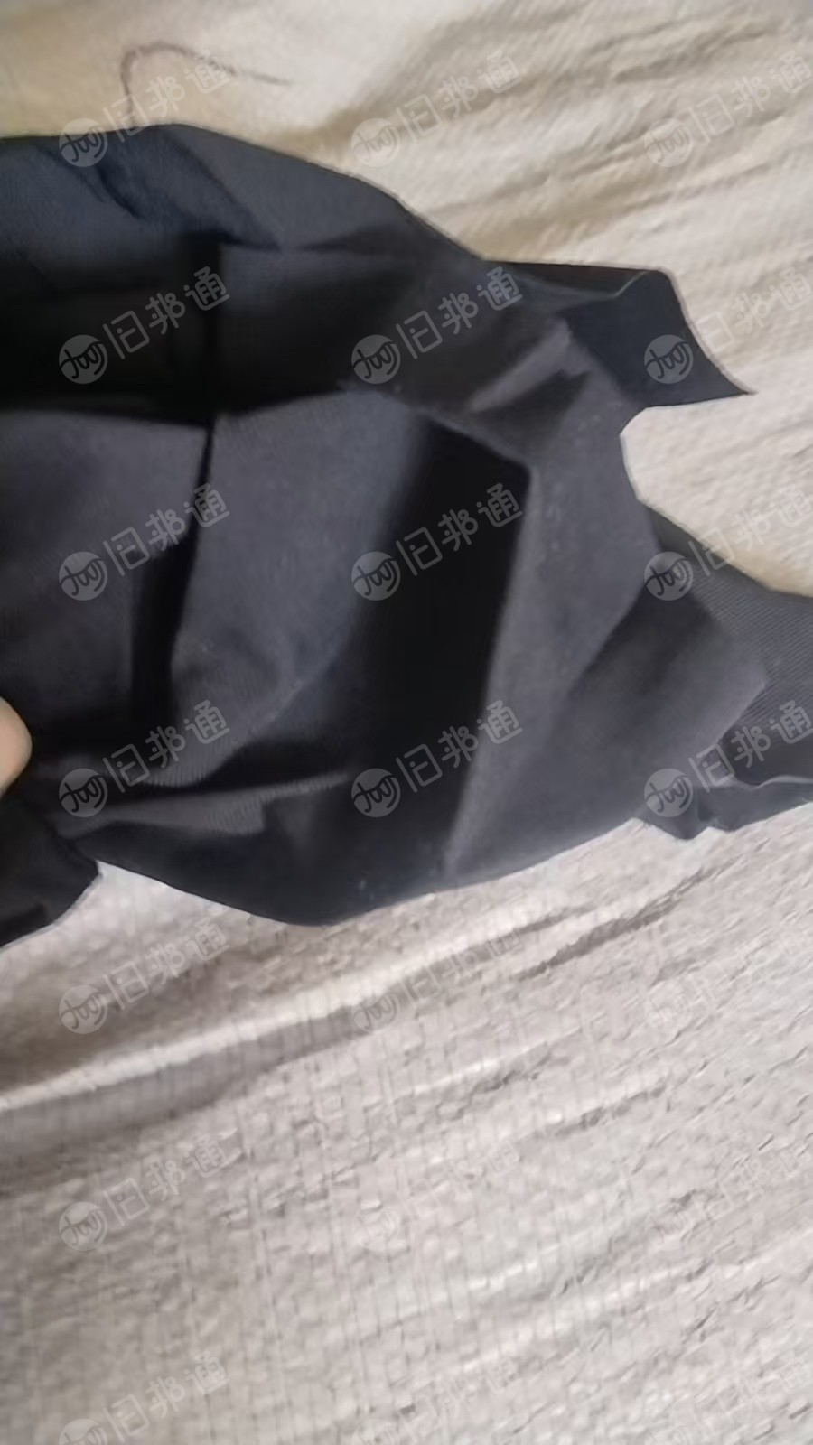 出售干净的速干裤子下来的锦纶废布，纯锦纶废布，尼龙边角料，现货两百吨