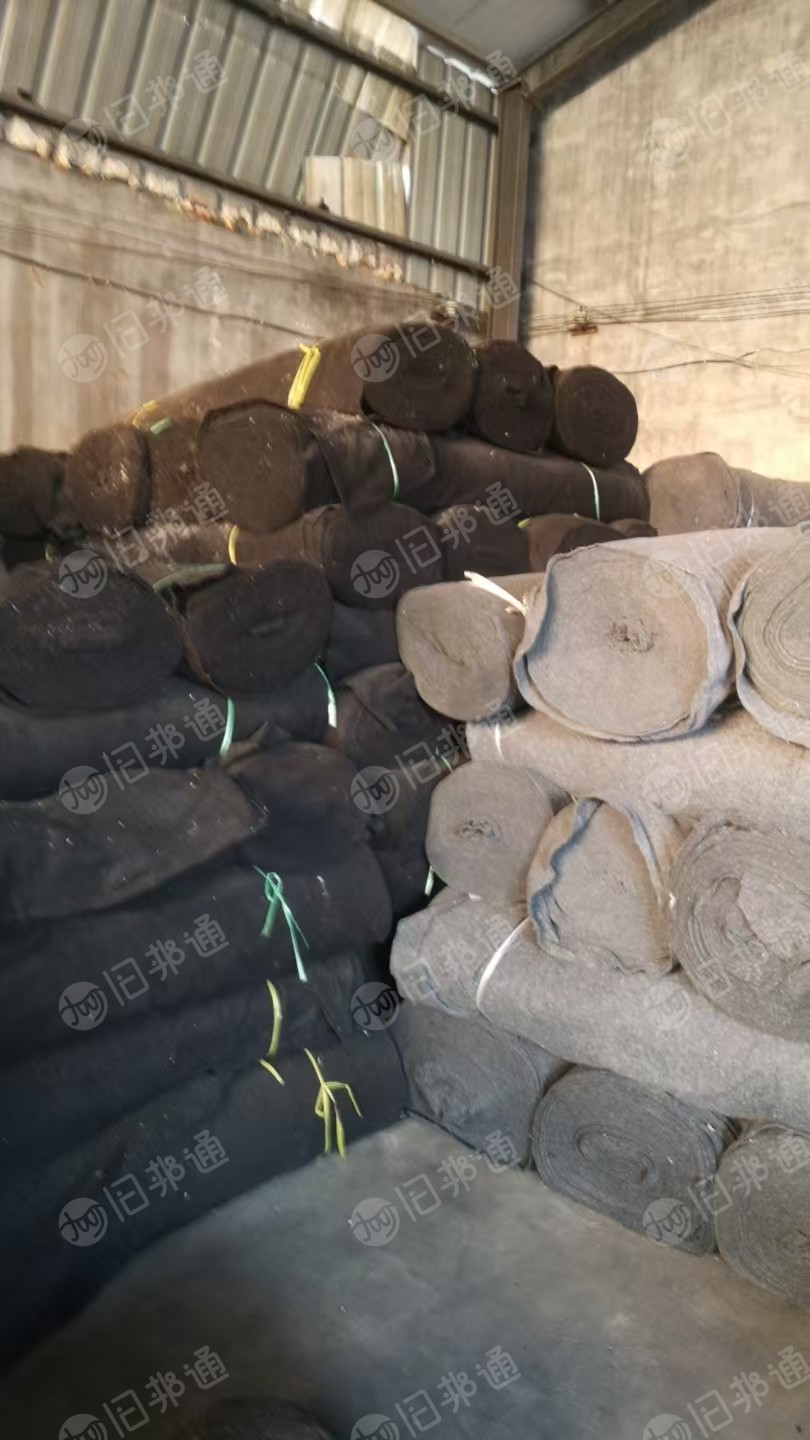 出售针刺棉无纺布,毛毡布,灰色1.5宽,黑色有1.7和1.8的,现货有3吨,货在河北定州