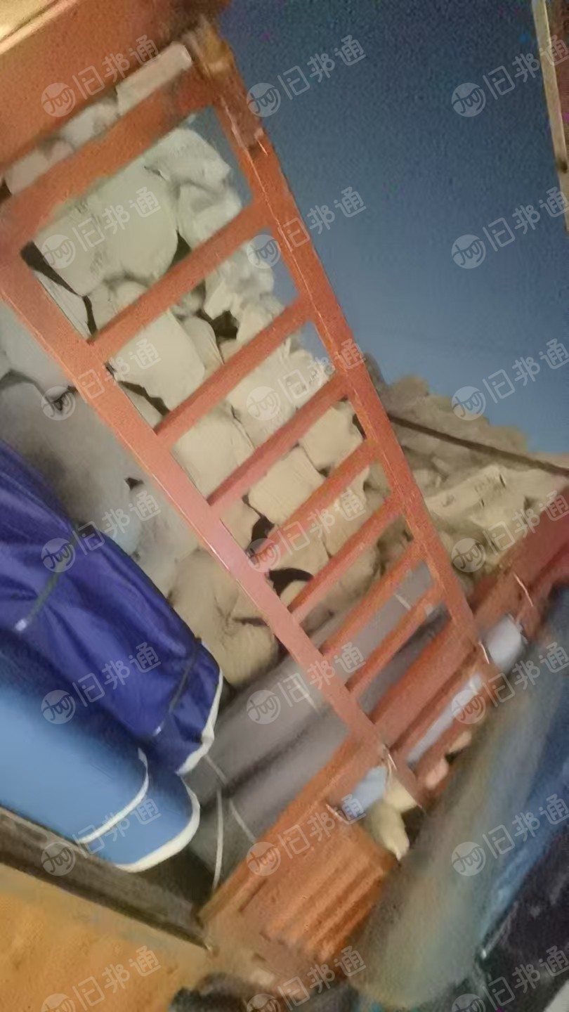 出售正品色布，涤棉库存布，斜纹布