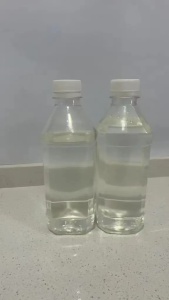 长期出售盐酸，氯化石腊，石腊油，浓度31左右，基本是水白