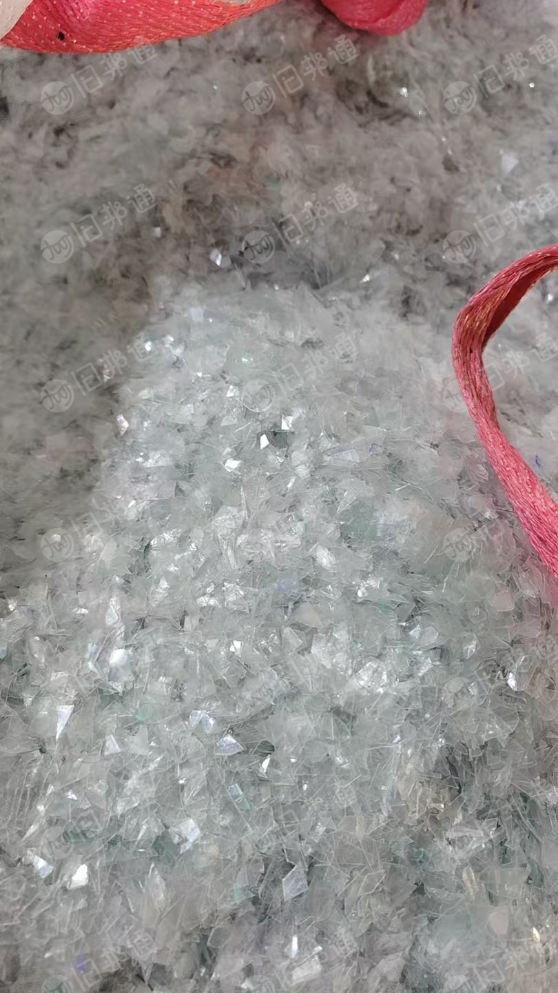 长期出售pc薄片破碎料，冲击76左右