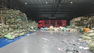 长期回收各种废布料，涤纶，丙纶，氨纶，纯棉，涤棉，统货等