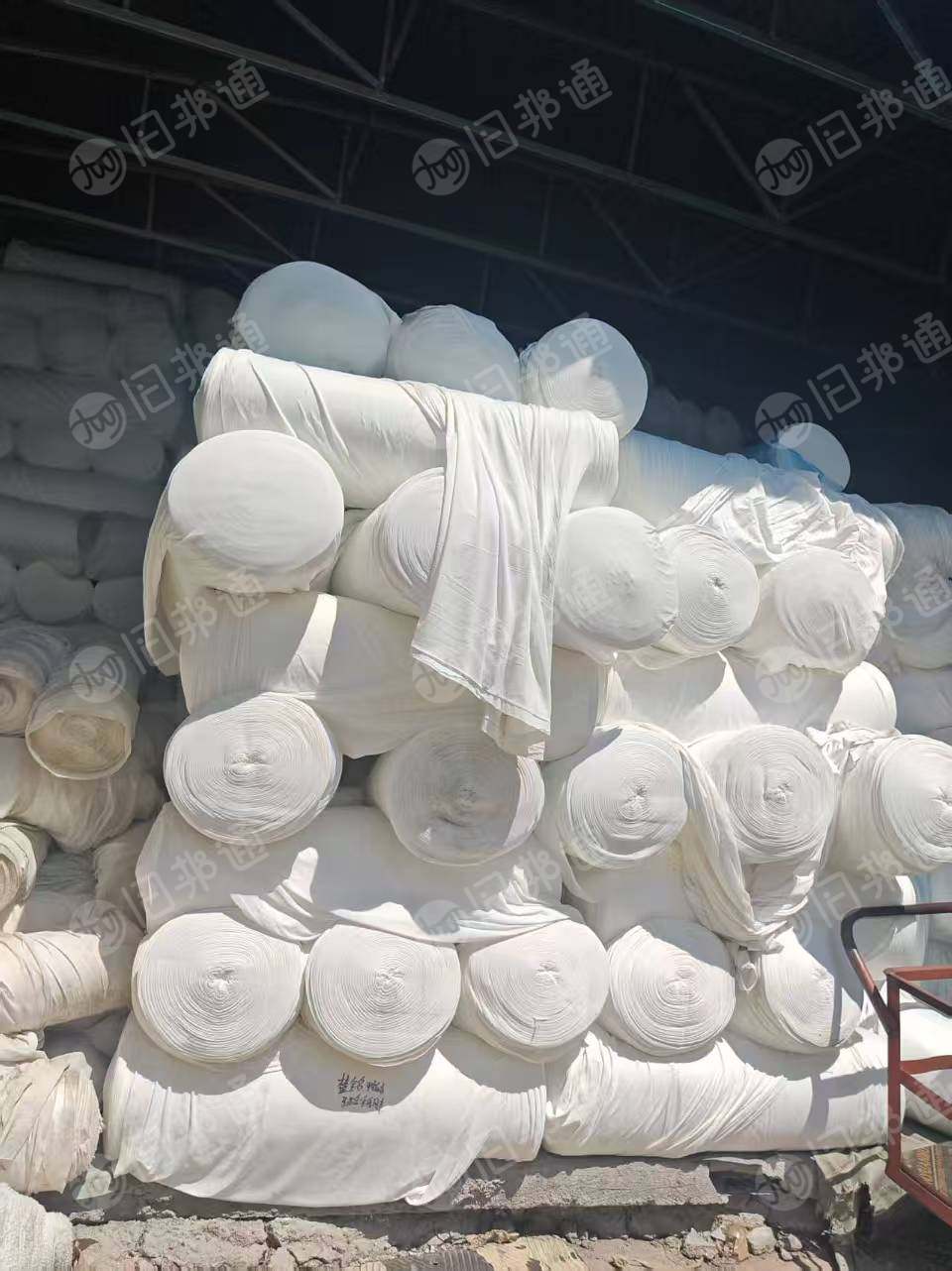 长期出售涤纶坯布，克重 120左右，幅宽1.8-2米
