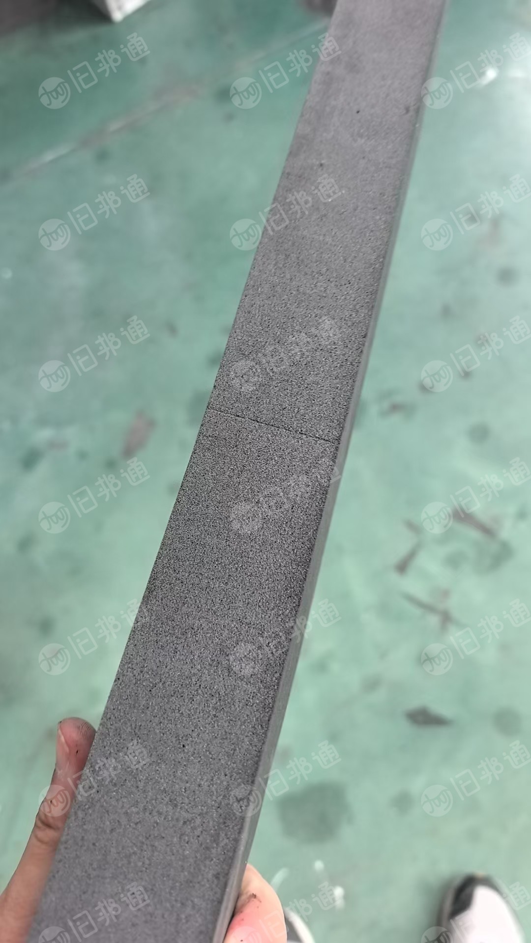 出售汽车内饰下来的发泡EVA废料，都是灰色的