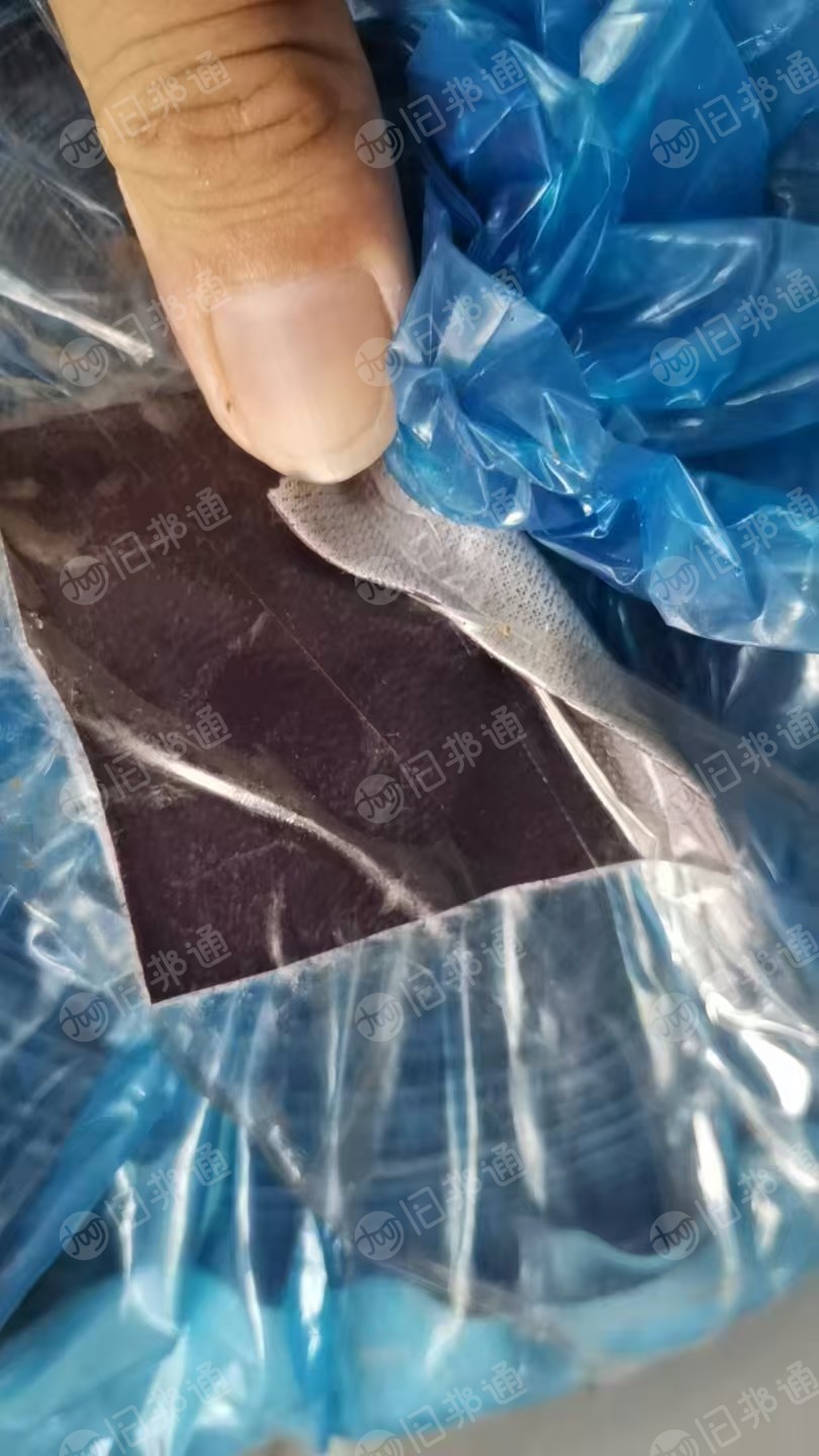 出售一等品库存pvc皮革，pu皮革，里面90%的pvc，10%左右的pu皮革，厚度0.8，现货8吨多