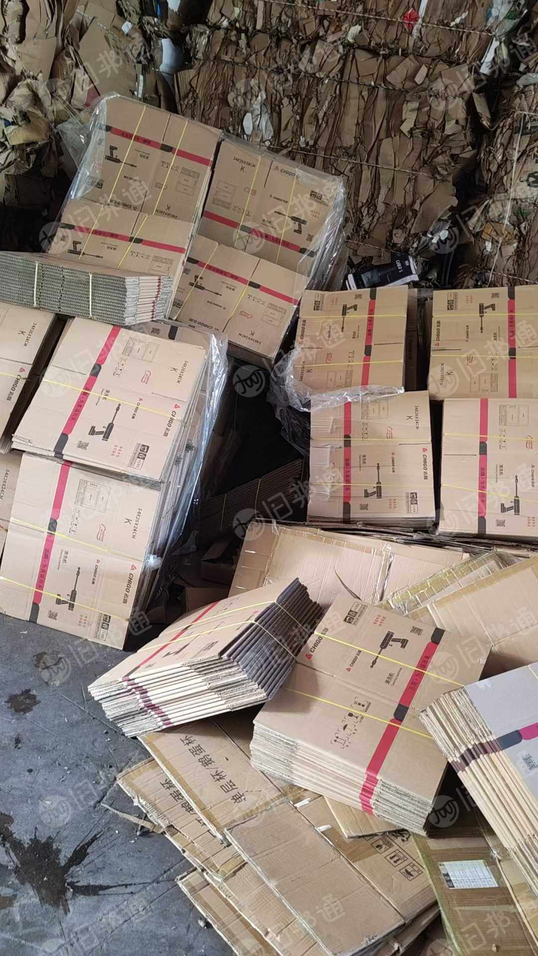出售未使用的库存纸箱，规格34*26*24，有几千个