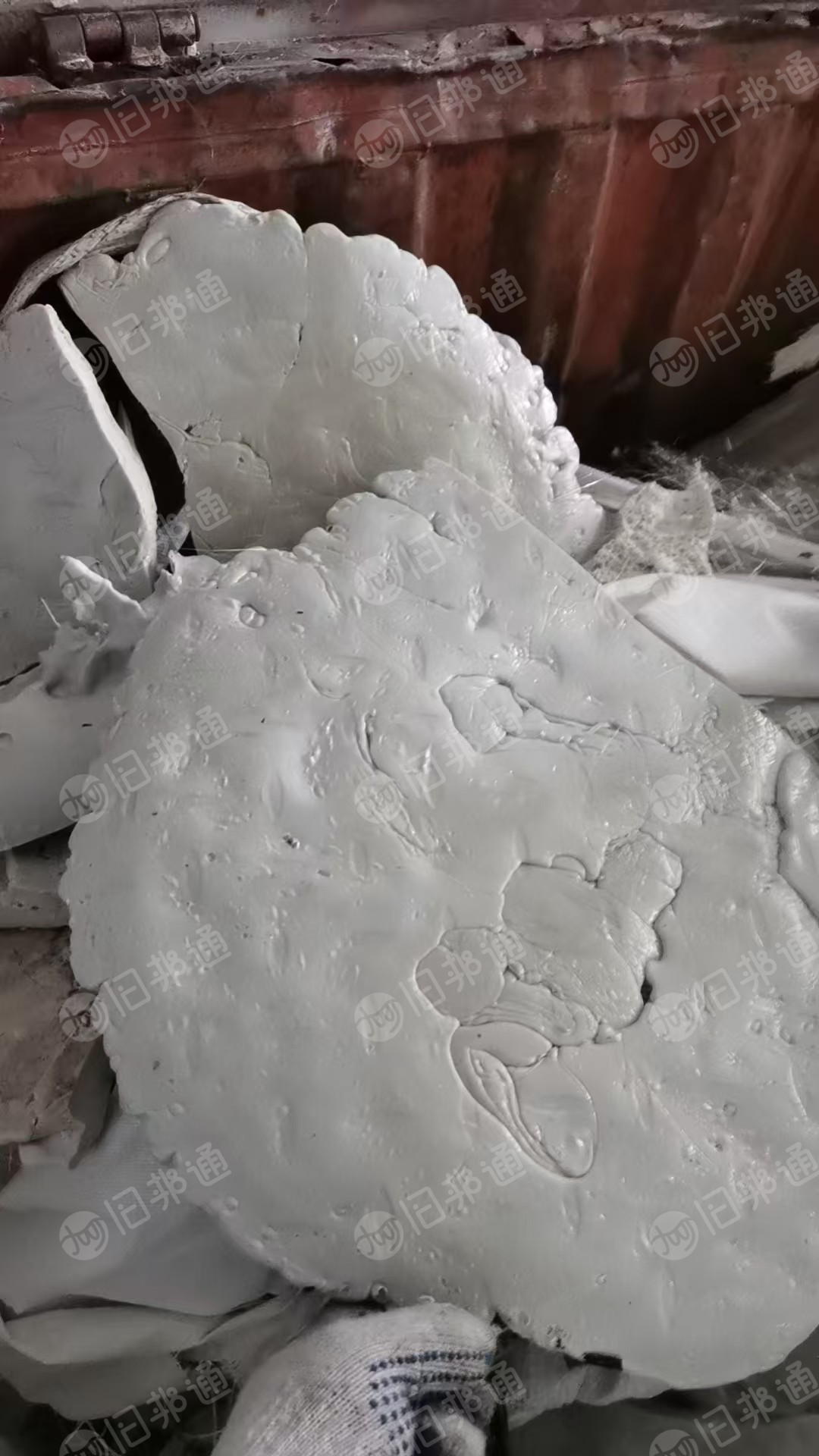 出售PET机头料，白色和杂色的都有