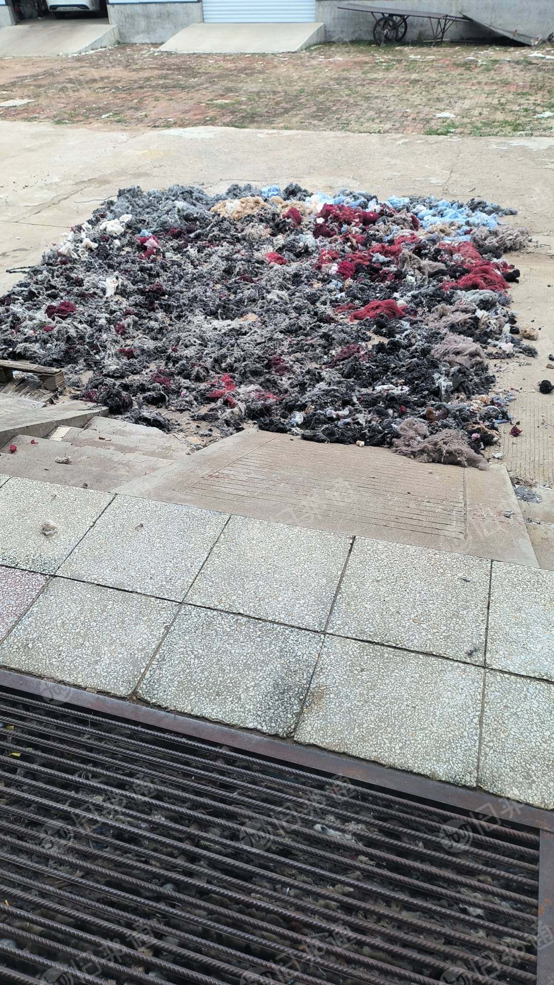 长期回收纯毛,羊绒,混纺,各种回丝回毛,羊毛下脚料