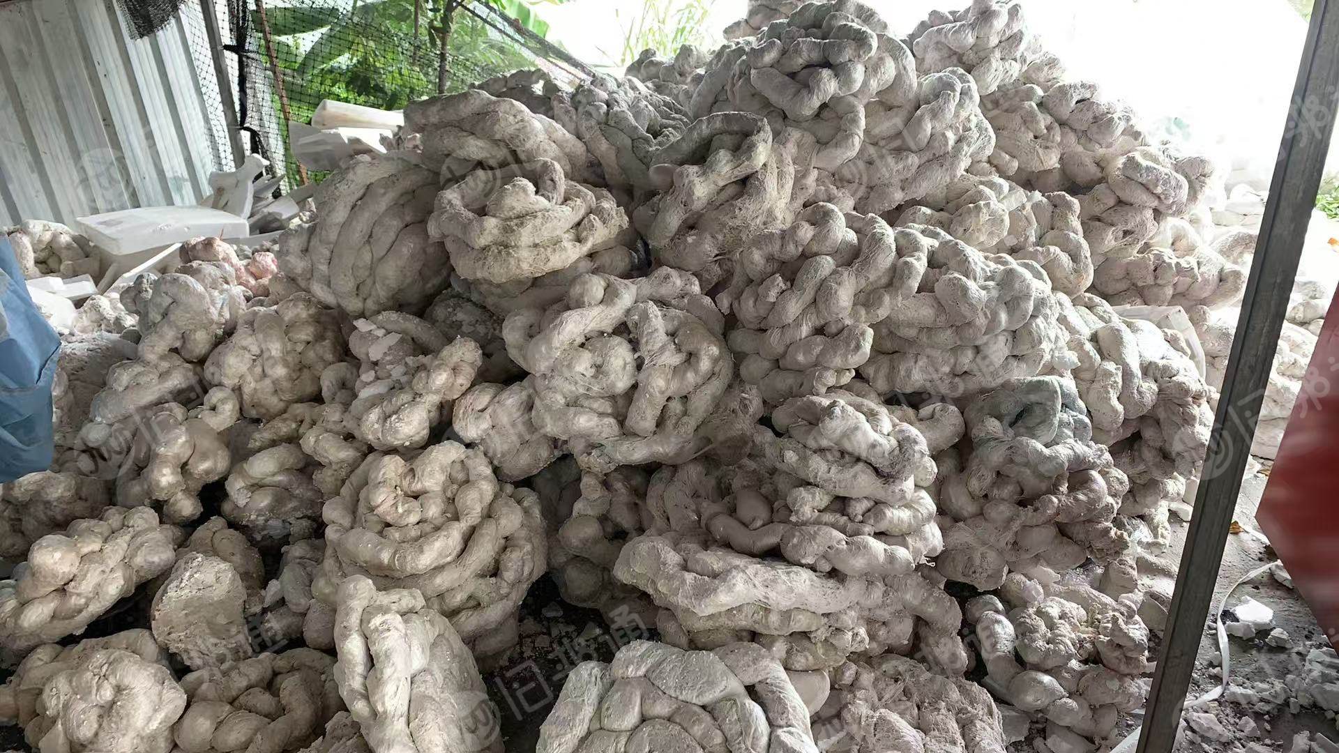 出售eps热熔块，月供20吨左右