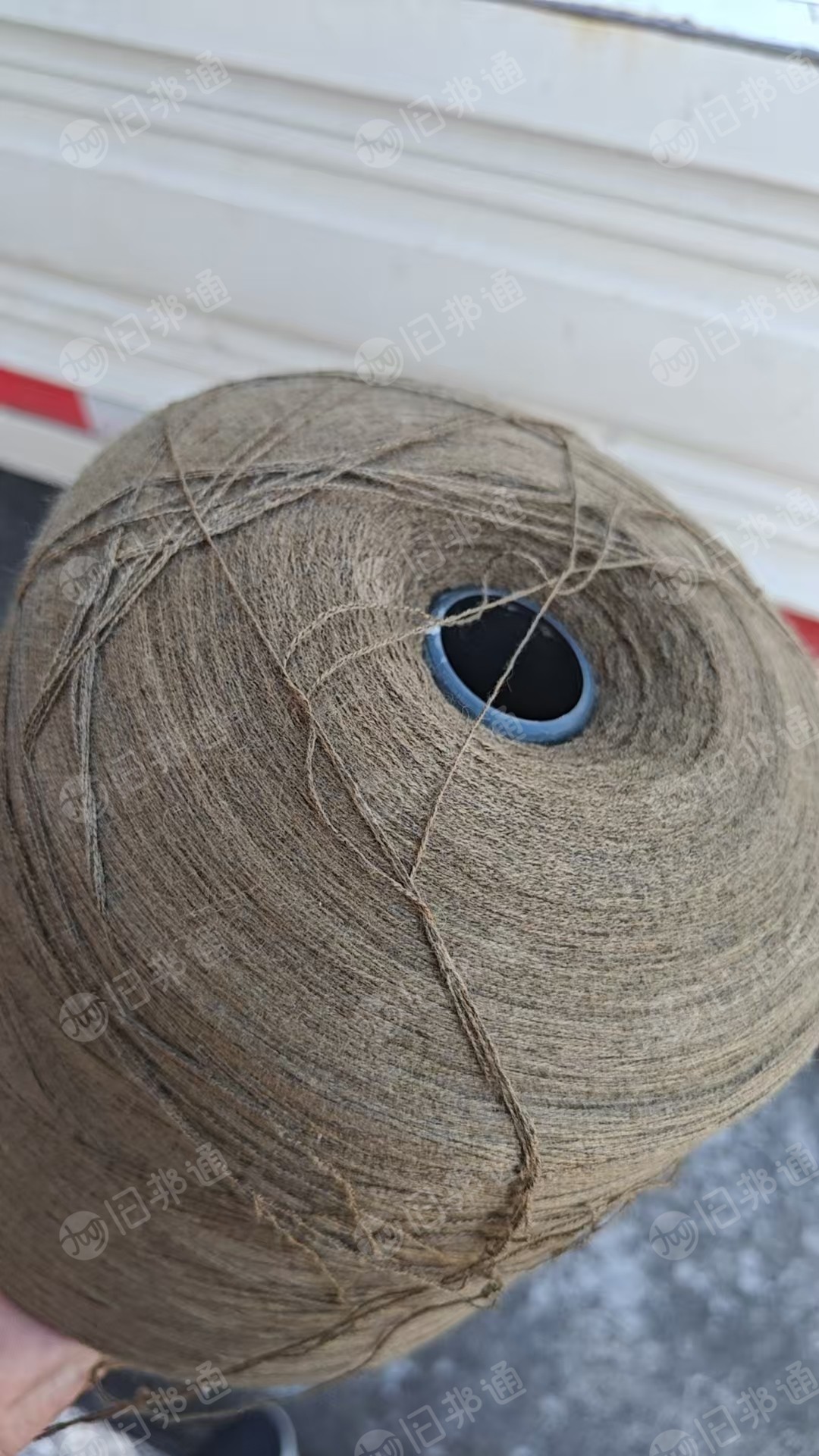 长期大量回收库存粘胶包芯纱，仿貂，雪尼尔，大量收，厂在浙江嘉兴