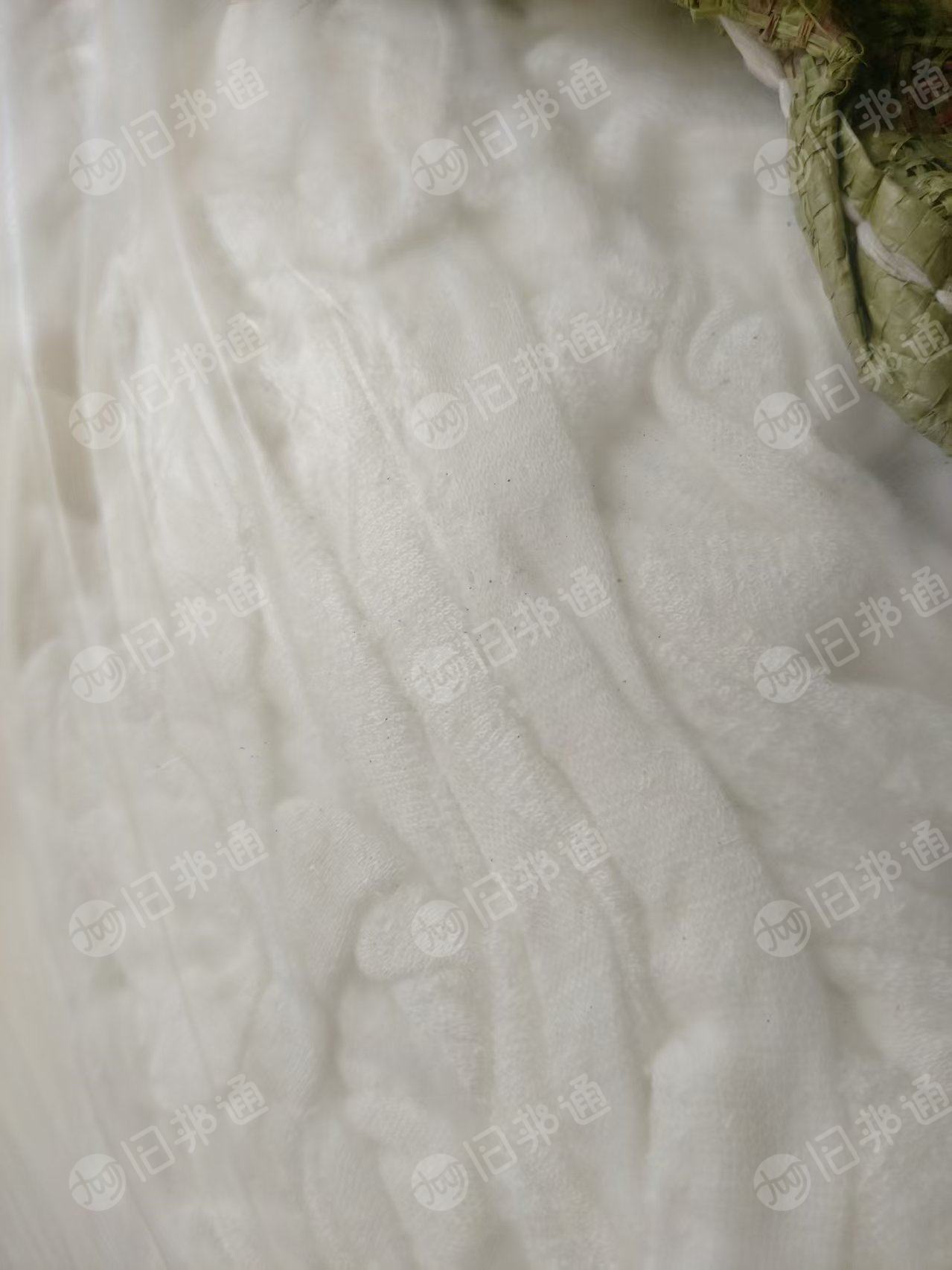 长期出售漂白涤棉废布，漂白开花料，现货有五六吨，货在河北保定