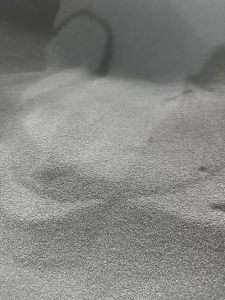 常年大量出售白边铝粒,出水85月供1200吨,出水90月供800吨