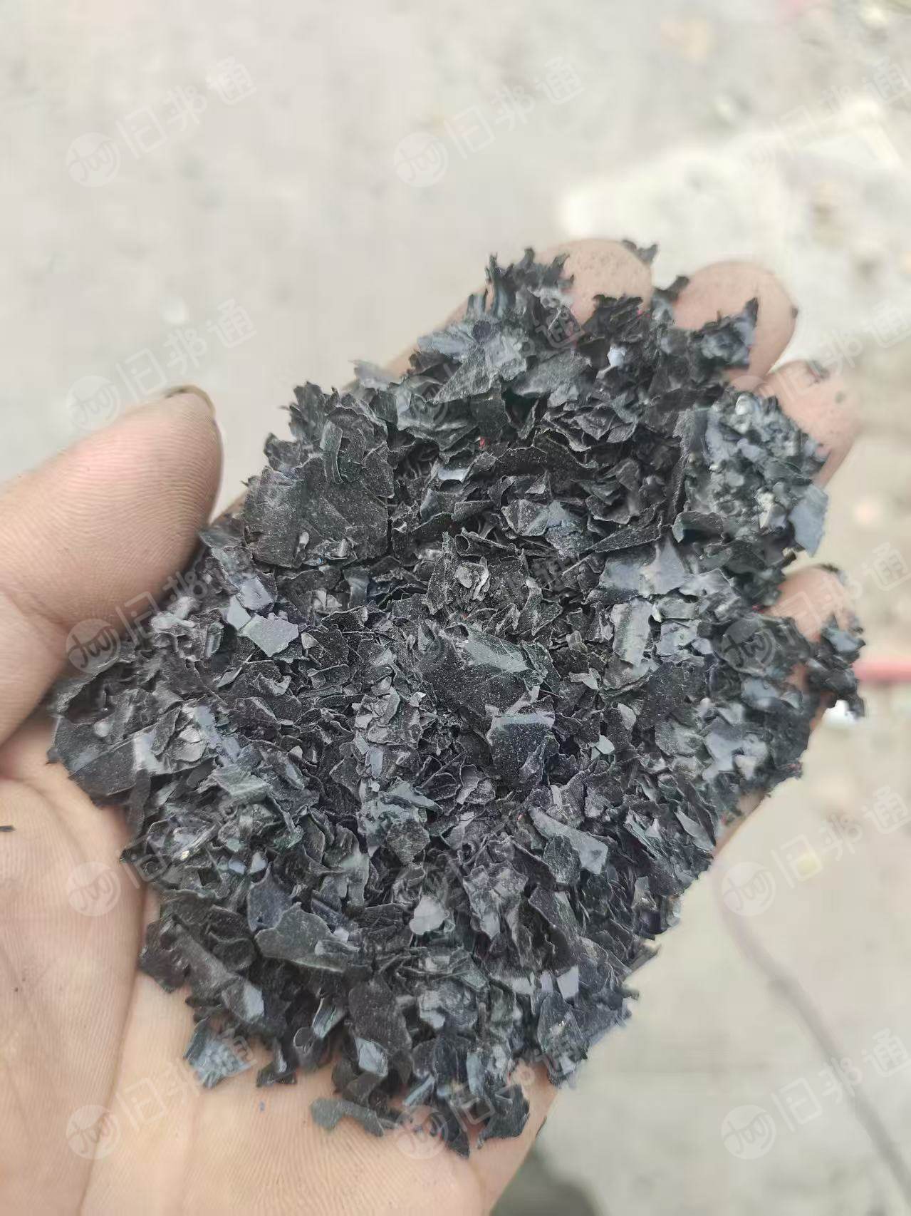 出售PVC破碎料，黑色PVC破碎料，PVC吸塑盒破碎料