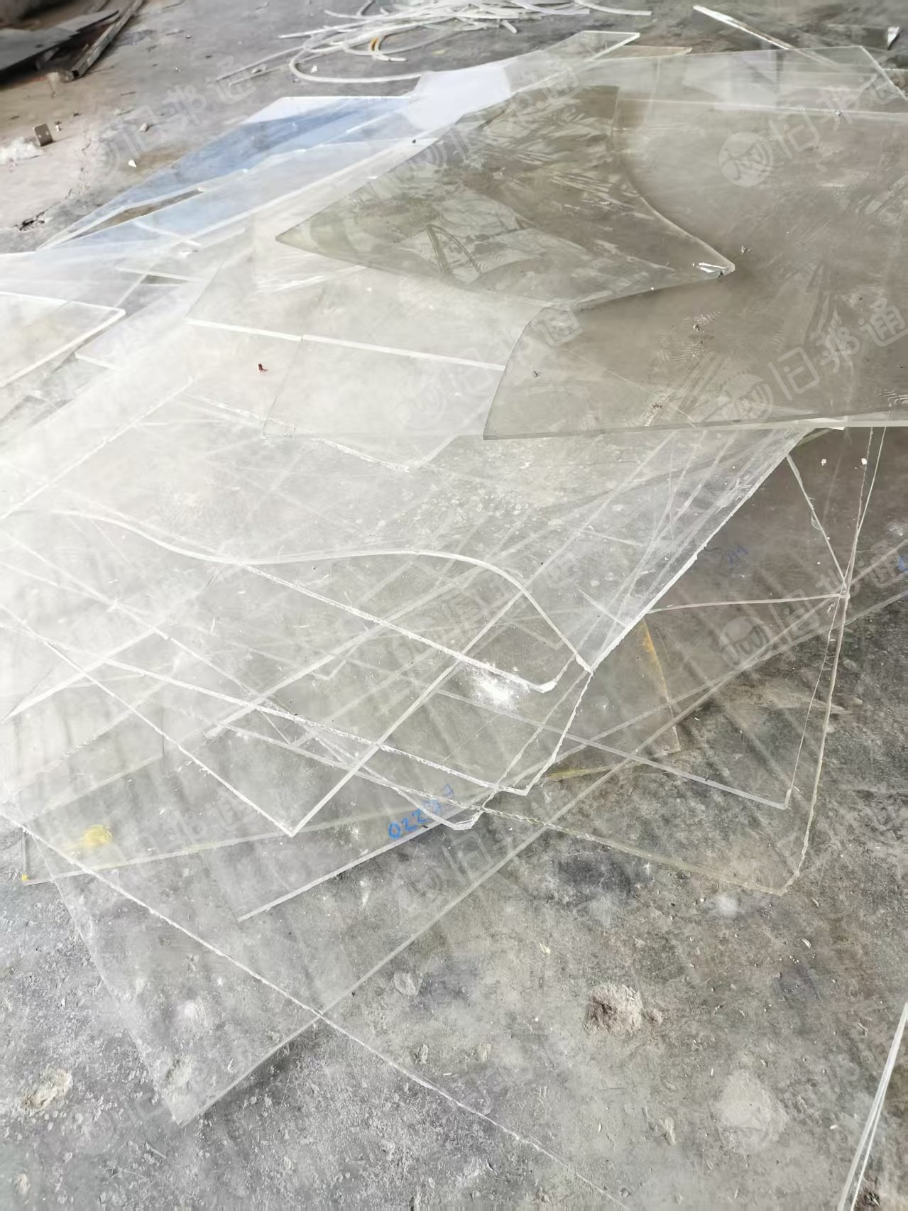 长期出售亚克力净料