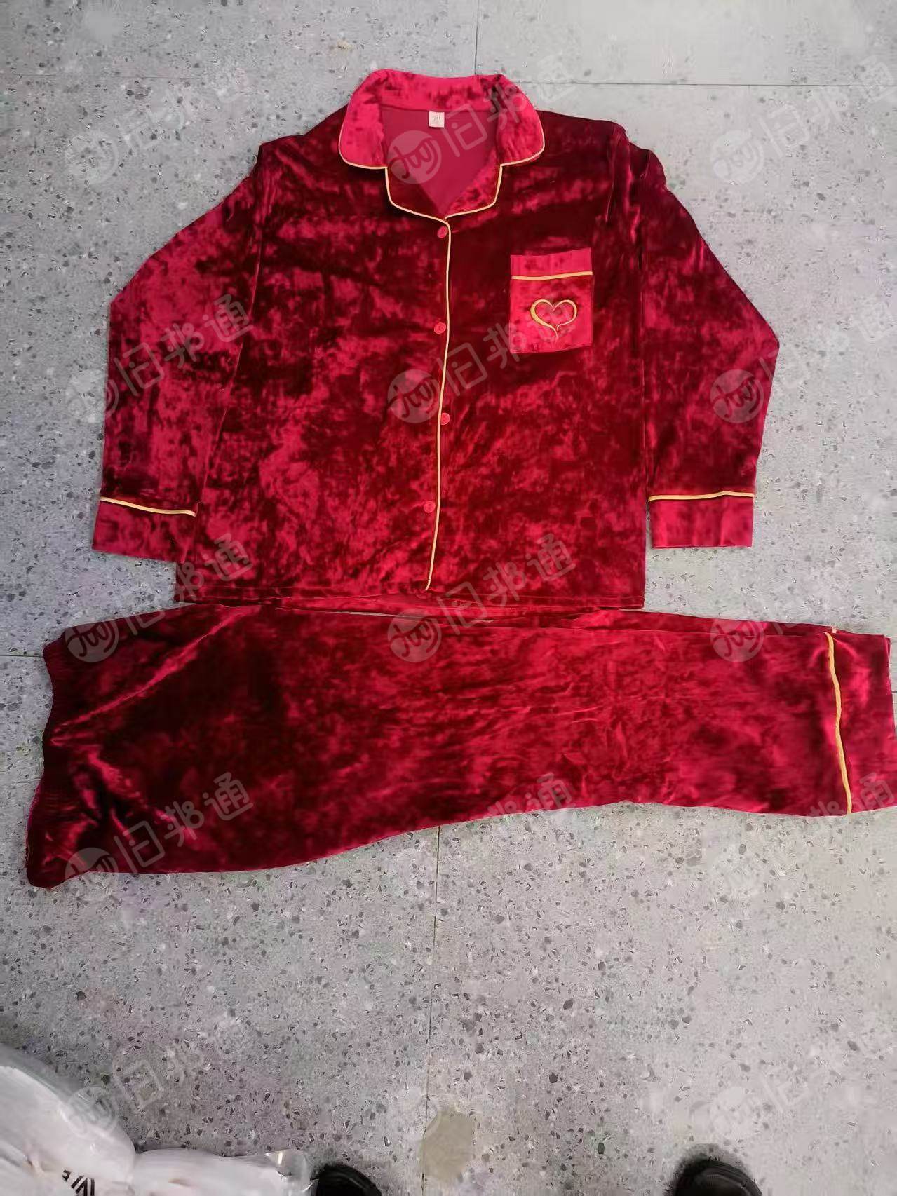 长期回收双面金丝绒,色丁布,云朵棉,库存布,克重不超过200,做睡衣,家居服用