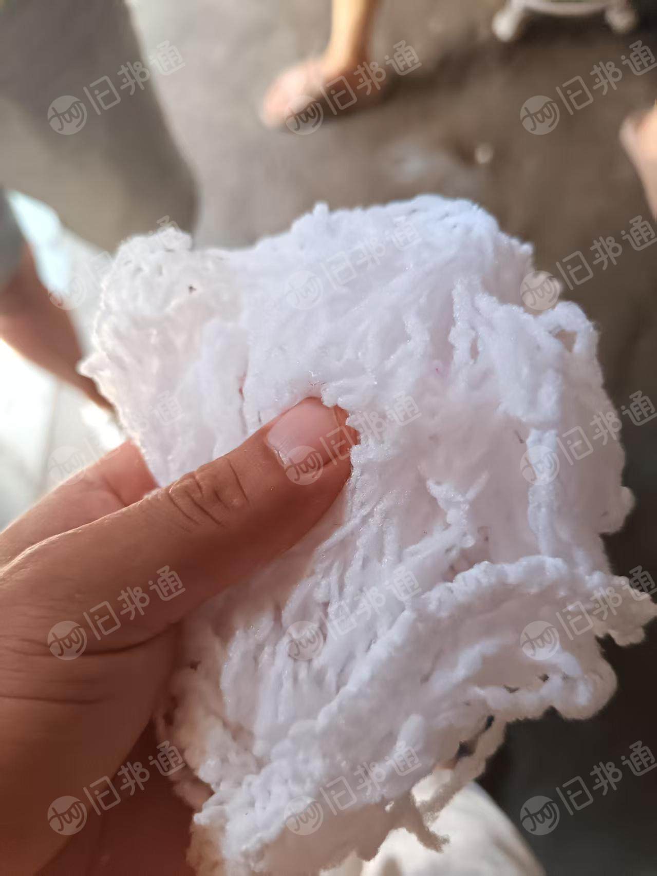 长期出售涤纶丝涤纶抛丝，针织厂下来的，开花用，货在浙江杭州