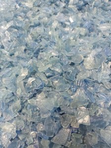 大量出售PC水桶破碎料