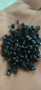 出售黑色PP颗粒，过80目