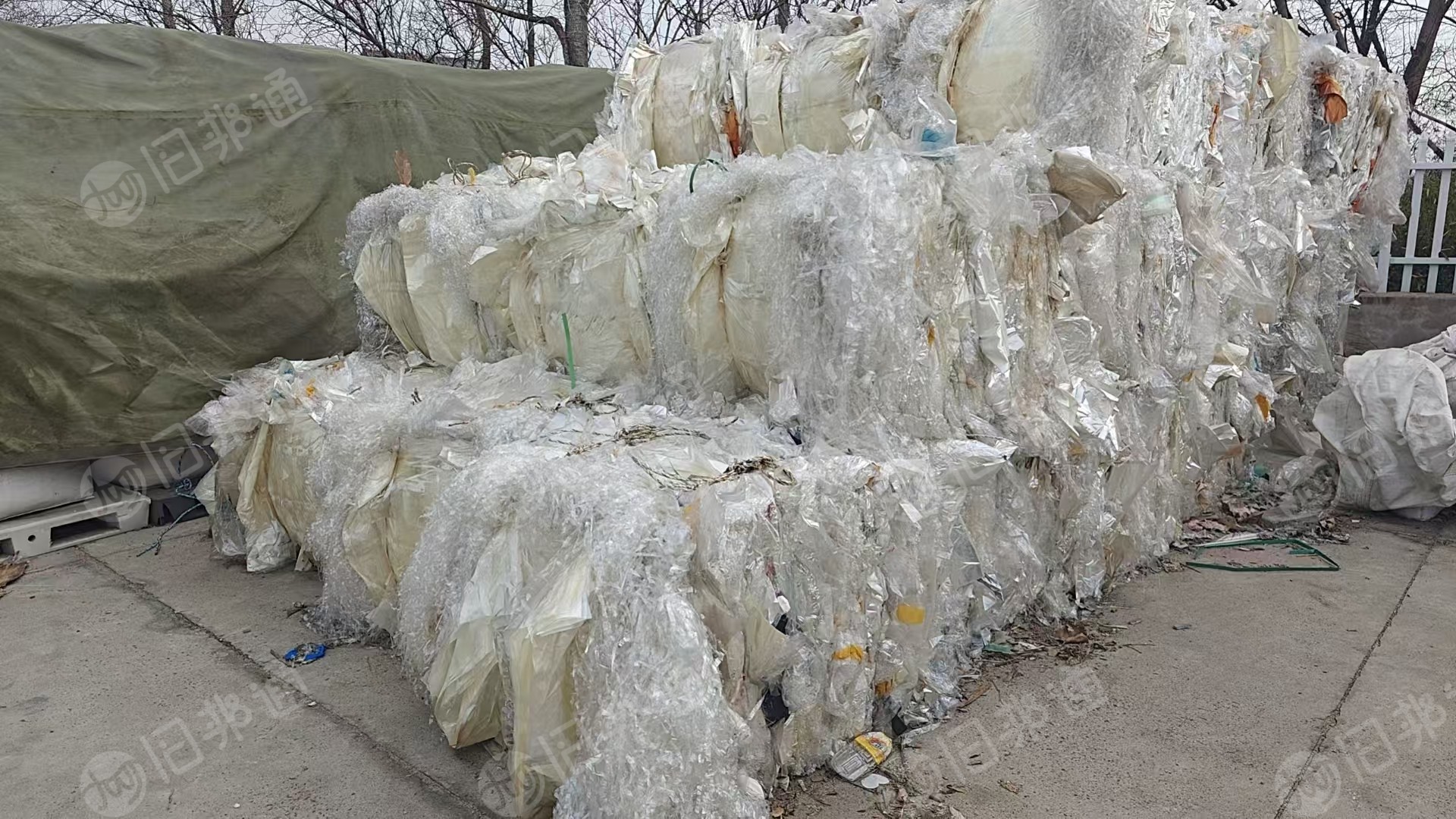 出售烟包厂下来的PET涂层膜，做合金料用，现货20吨