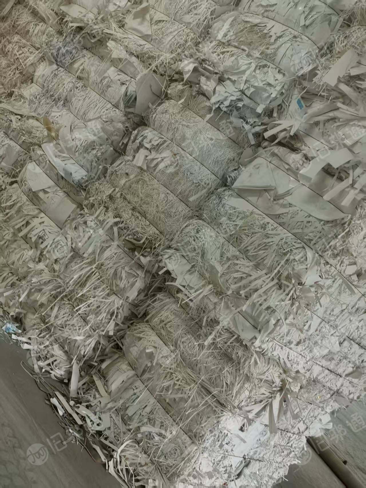 出售无膜白卡纸边料