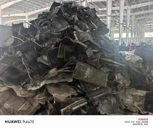 出售拆车厂下来的水箱铝，现货5吨左右，月供二十来吨