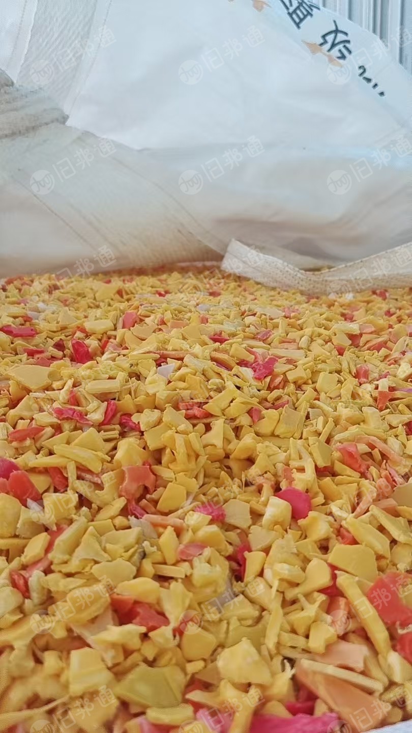 长期出售分色丙破碎料，未过材质机，硅胶机，人工挑拣的
