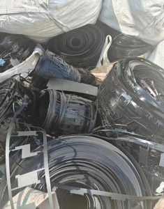 长期出售阻燃pc片材料，无膜，现货7-8吨