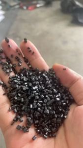 出售黑色PE颗粒，过120目，全漂