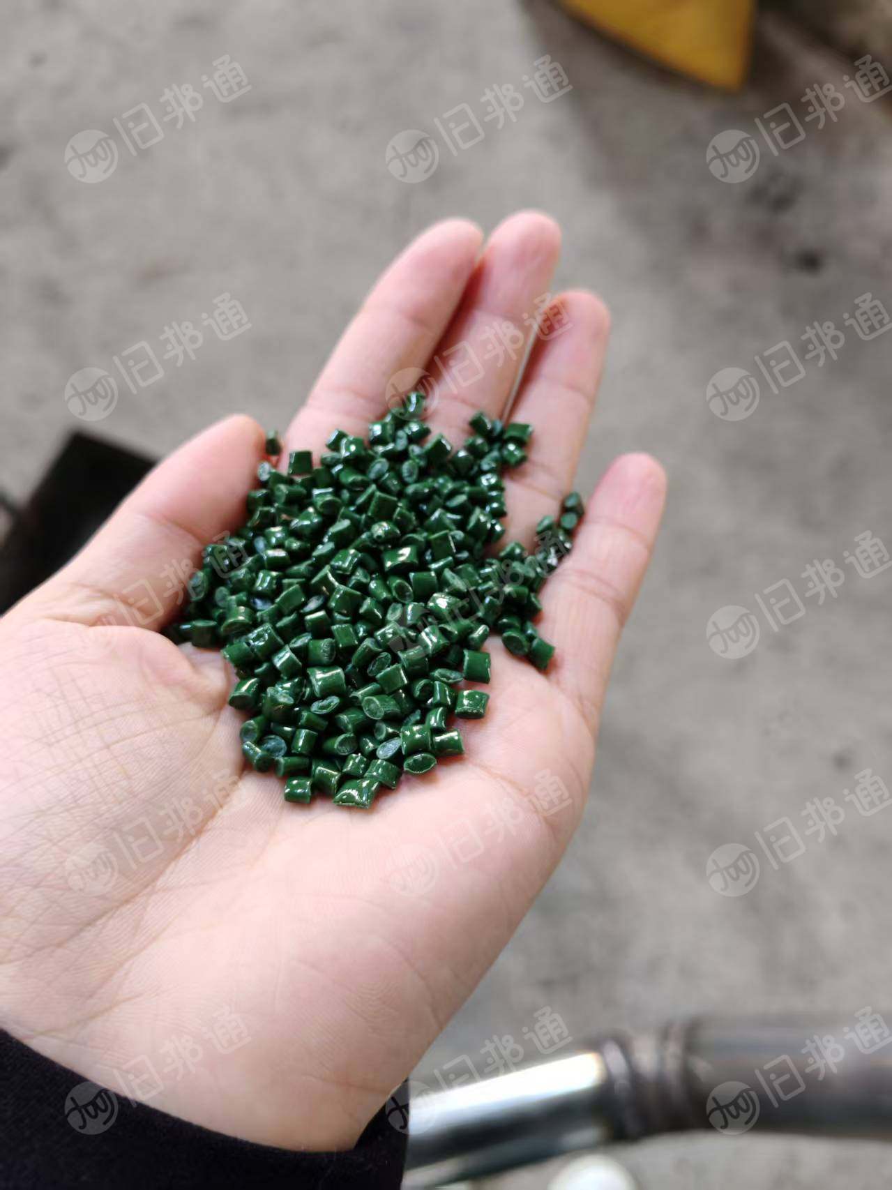 长期出售pet再生聚酯增粘切片，pet切片，pet聚酯切片，有增粘，粘度0.7以上