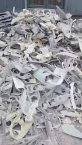 出售PC汽车大灯毛料