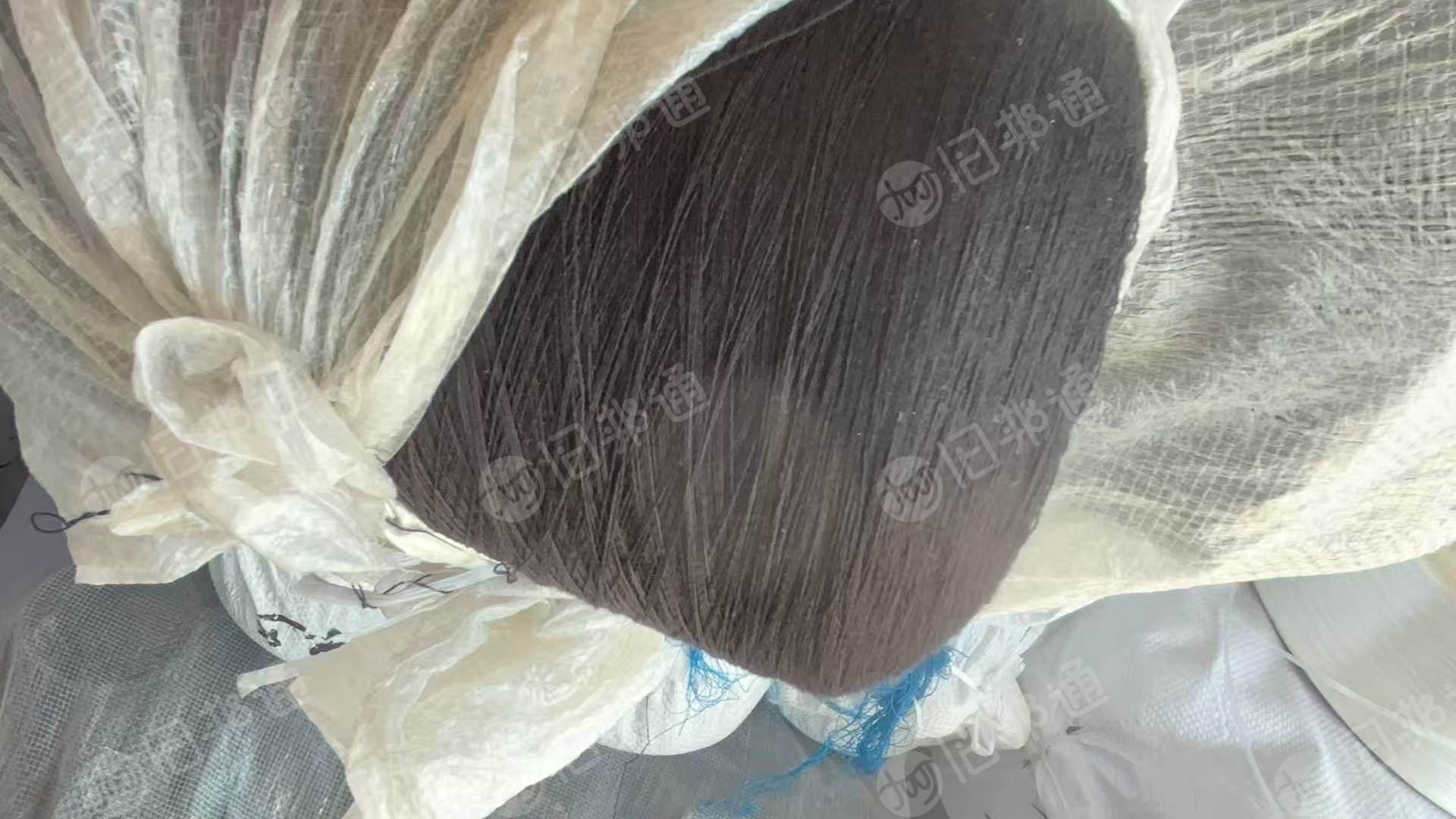 长期出售各种库存纱线,冰丝,仿亚麻,涤纶,棉纱,绵羊绒,包芯纱等,在浙江嘉兴