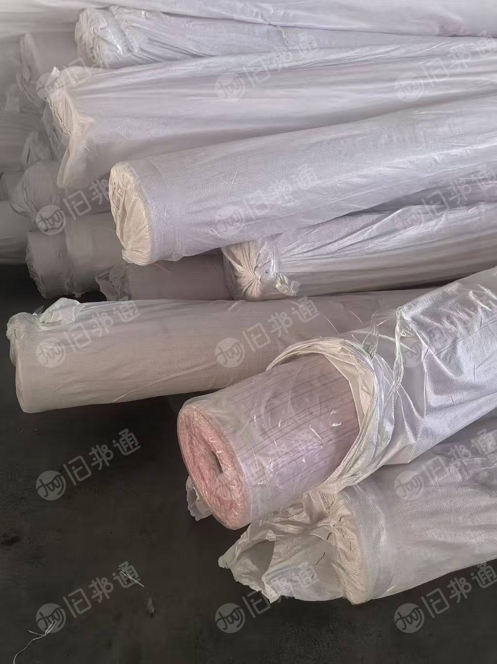 厂家出售错版布，涤纶磨毛布，横幅2米90克重89克，现货有1万多米，在浙江湖州