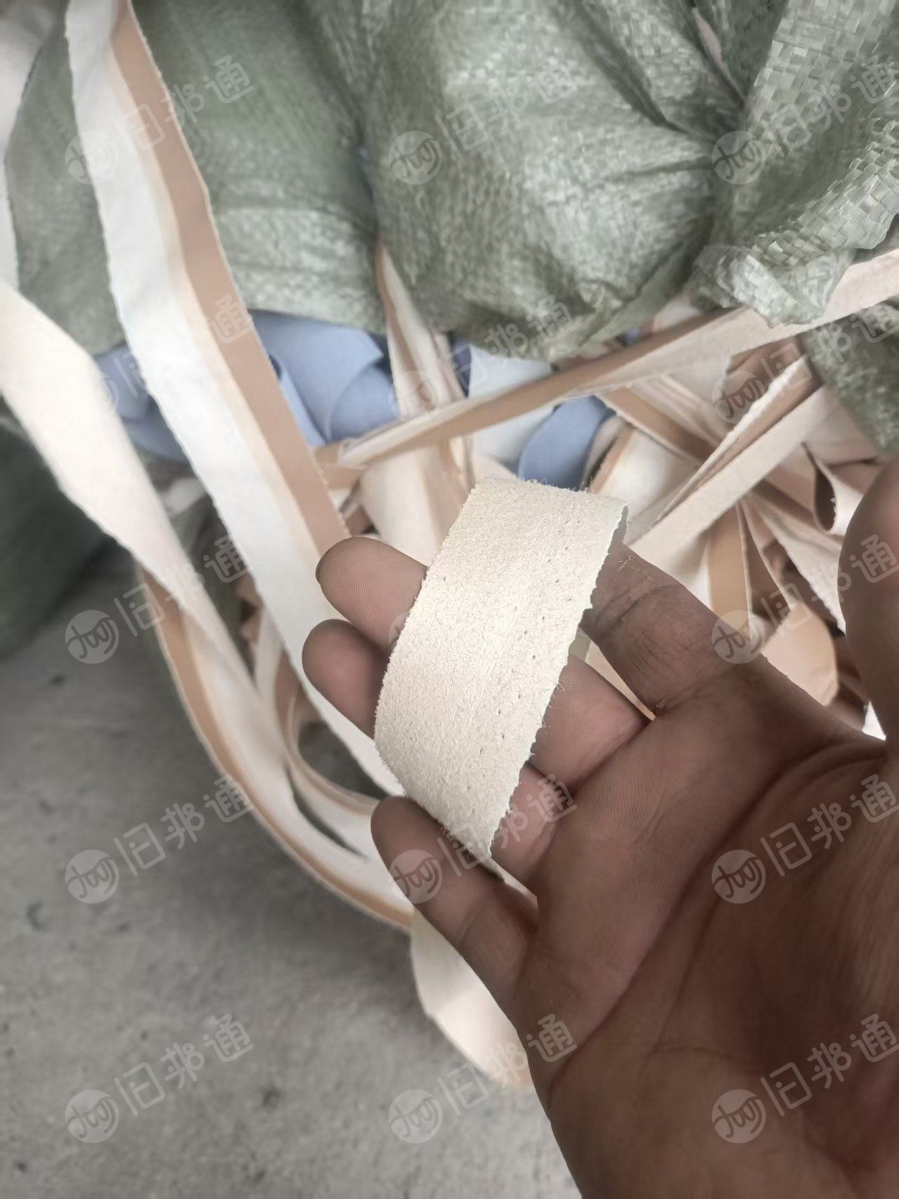 出售皮革边条,超纤PU的,现货有十几吨,货在江苏宿迁