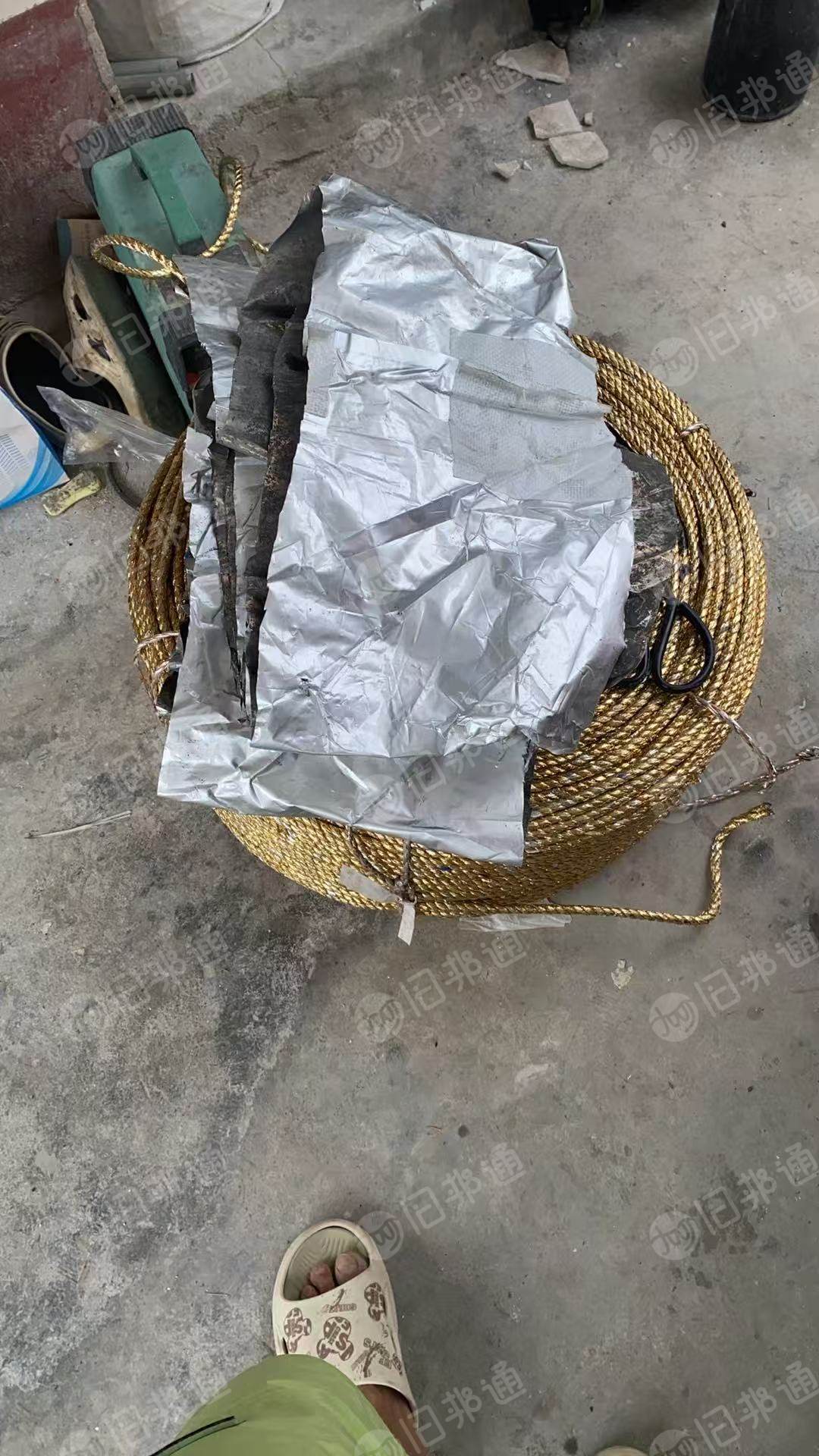 长期出售铝塑膜废料，正级负级混一起，月供30吨