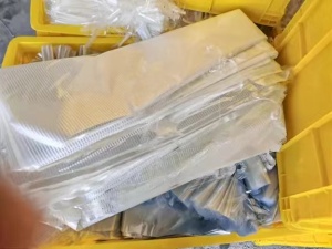 出售pet膜废料，卷散都有