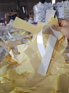 出售淋膜纸，现货10几吨，长期有货