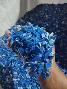 出售大小蓝桶破碎料,无味食品级