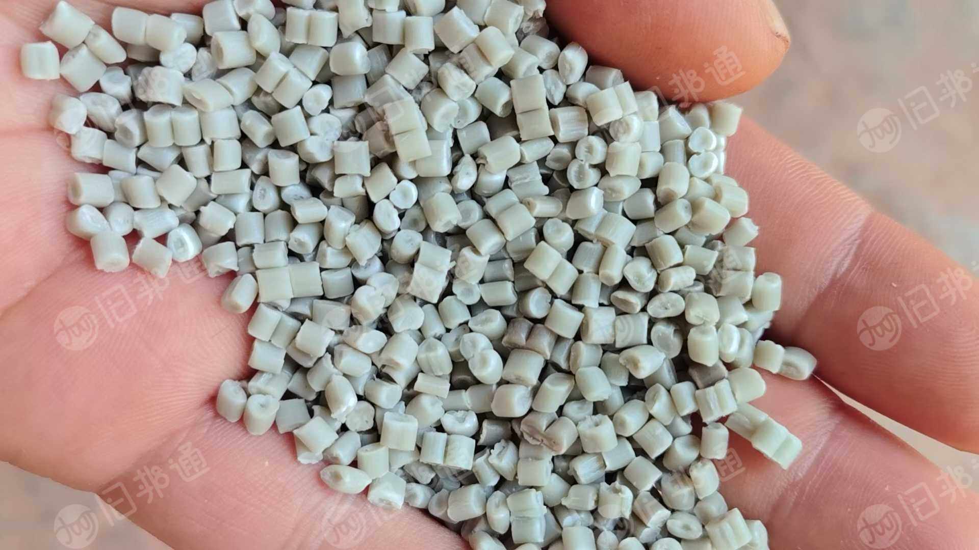 出售大白吨包颗粒，吨包颗粒