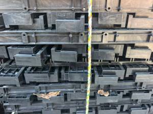 出售PC/ABS合金毛料，现货150吨，宁德时代下来的，常年有货