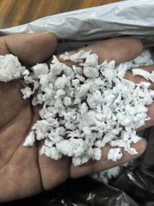 长期出售PET电子膜泡料