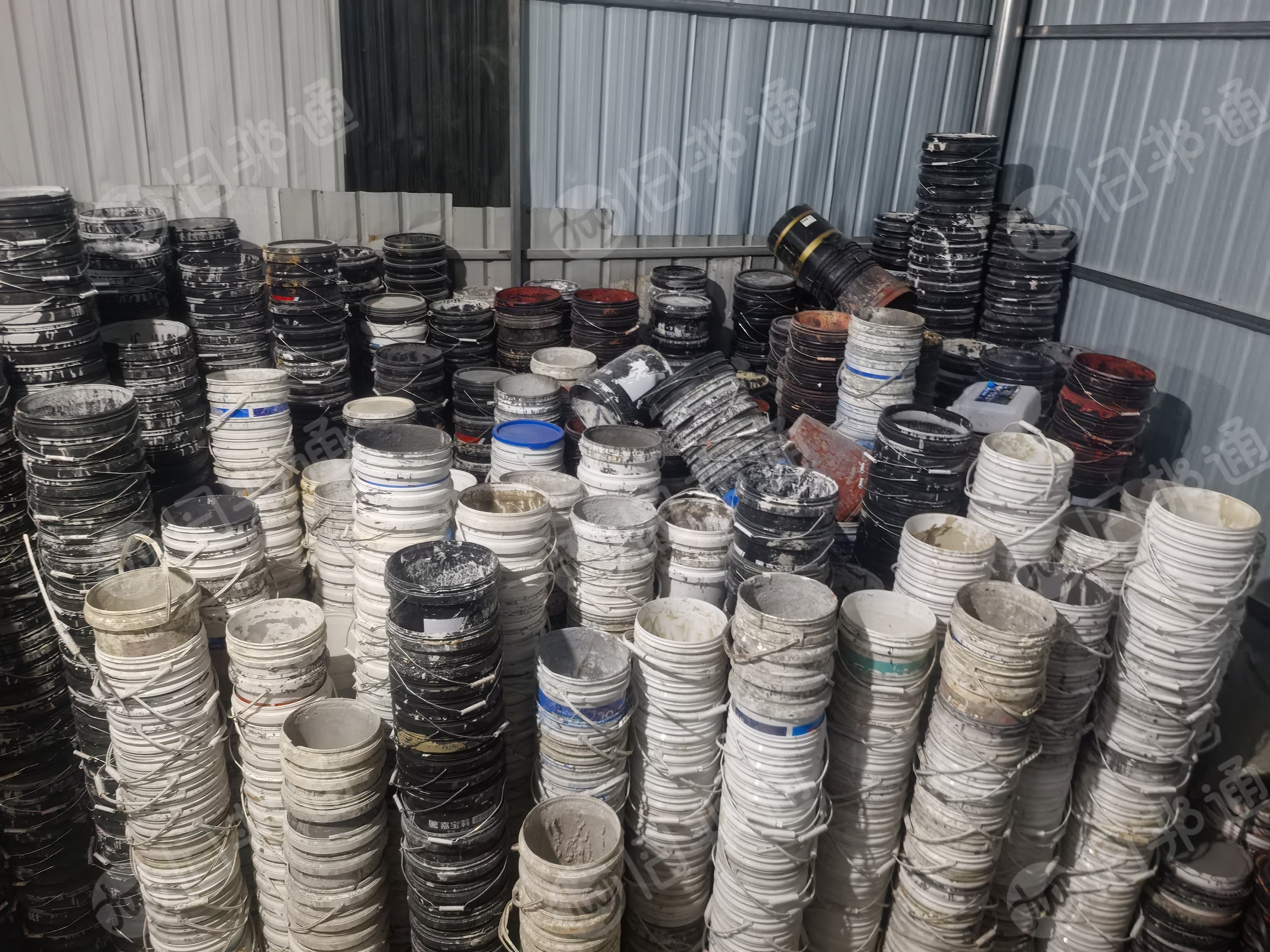  出售涂料桶毛料，月供3万个