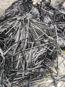 出售PE滴灌带毛料，现货10吨，自己场地的货