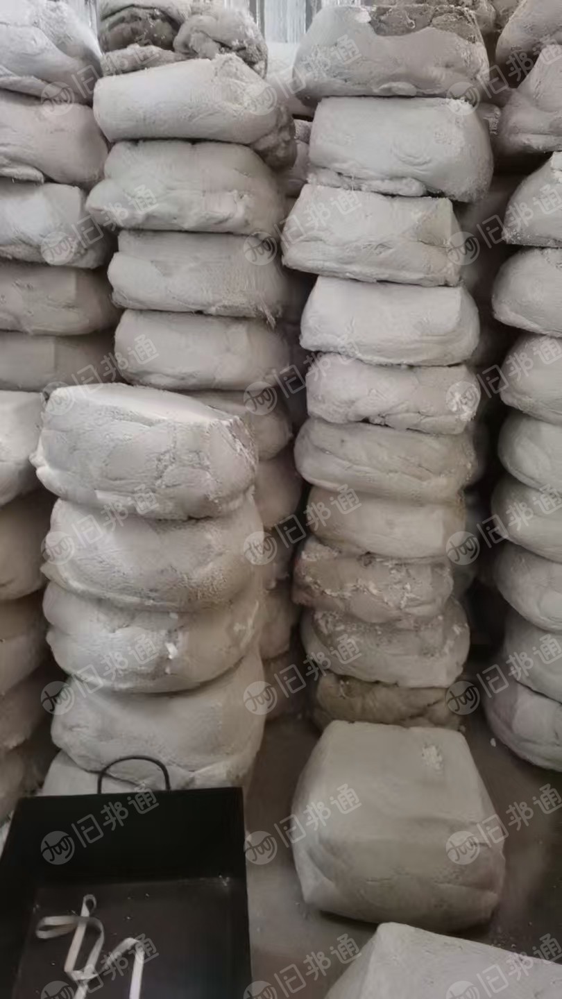 出售EPS泡沫热熔块，有丝板有箱子都打在一起，常年有货