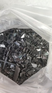 出售汽车保险杠喷漆pp破碎料