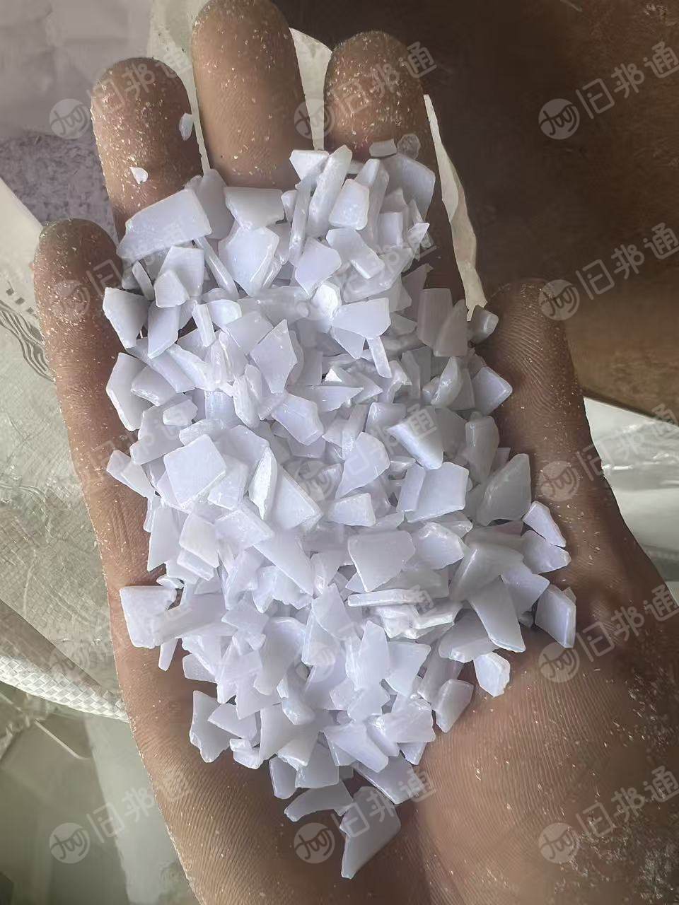出售PS水口破碎料，PS广告板下来的